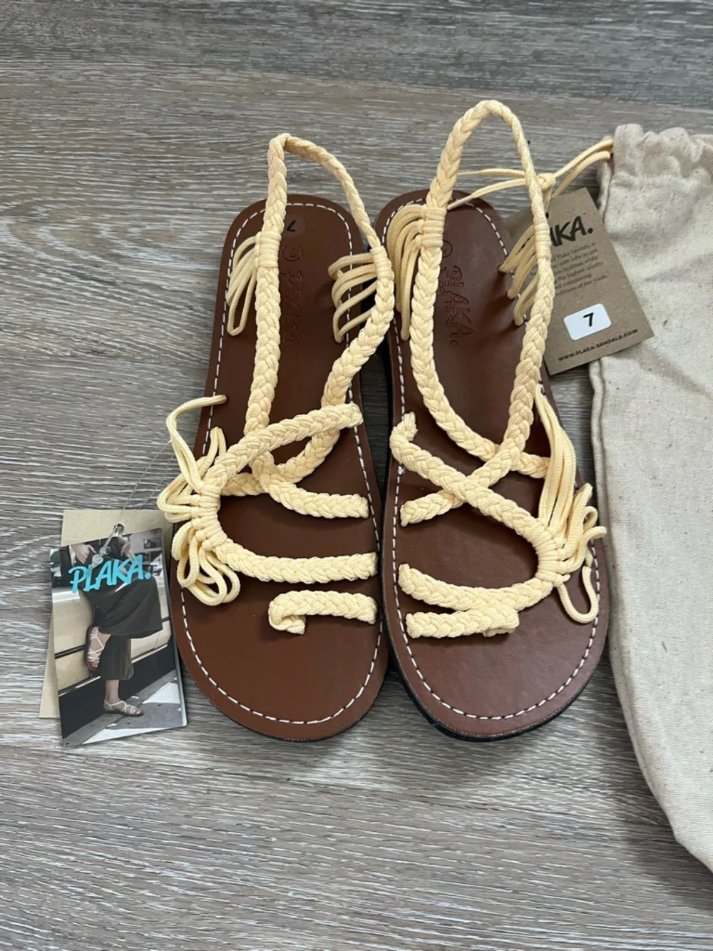 Plaka Woven Braided Sandals Women Size 7 Cream Strappy Flat Boho Comfort NWT - Picture 2 of 11